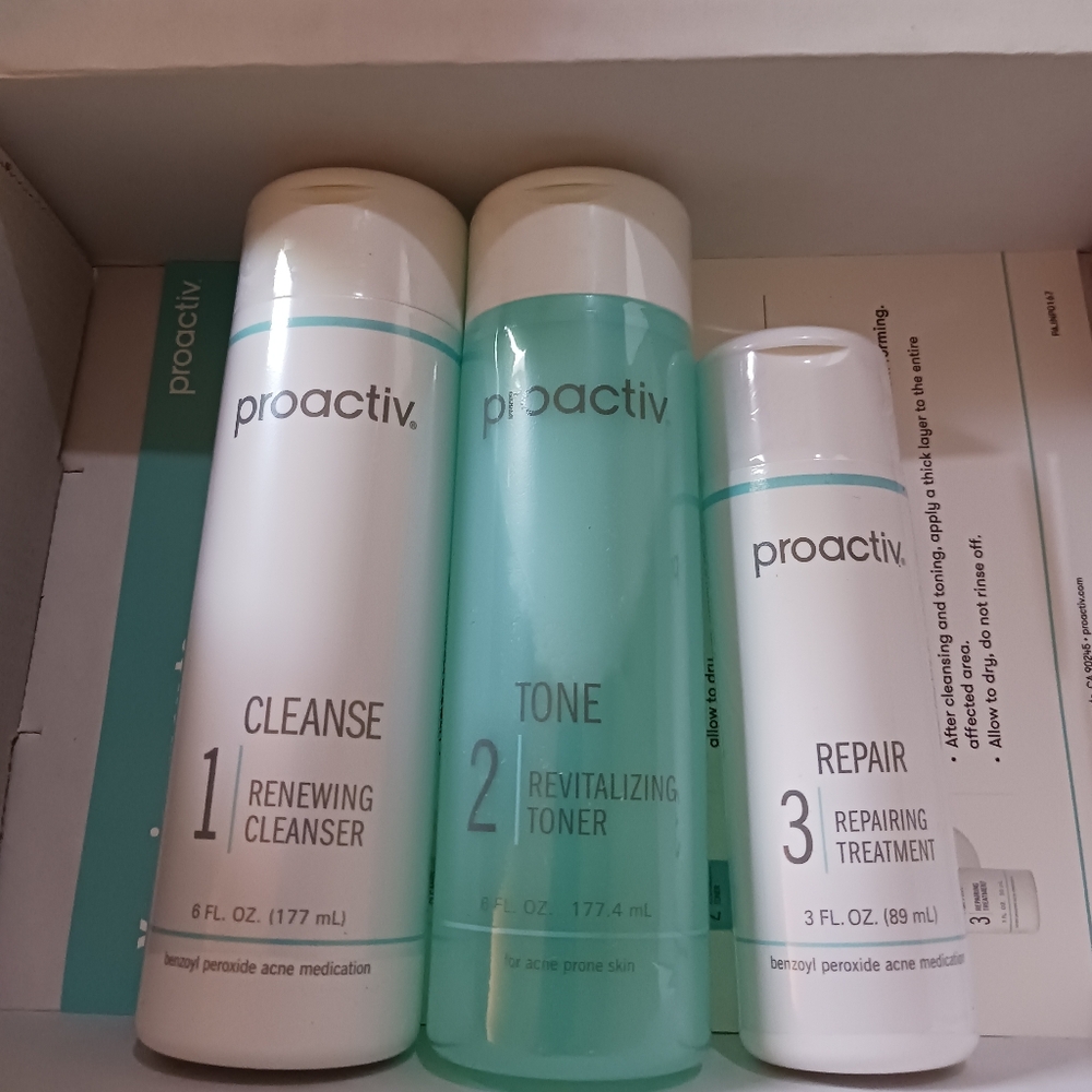 Proactiv 3 Piece Set all sealed